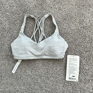 NWT Lululemon Free to be Zen Bra Size 4